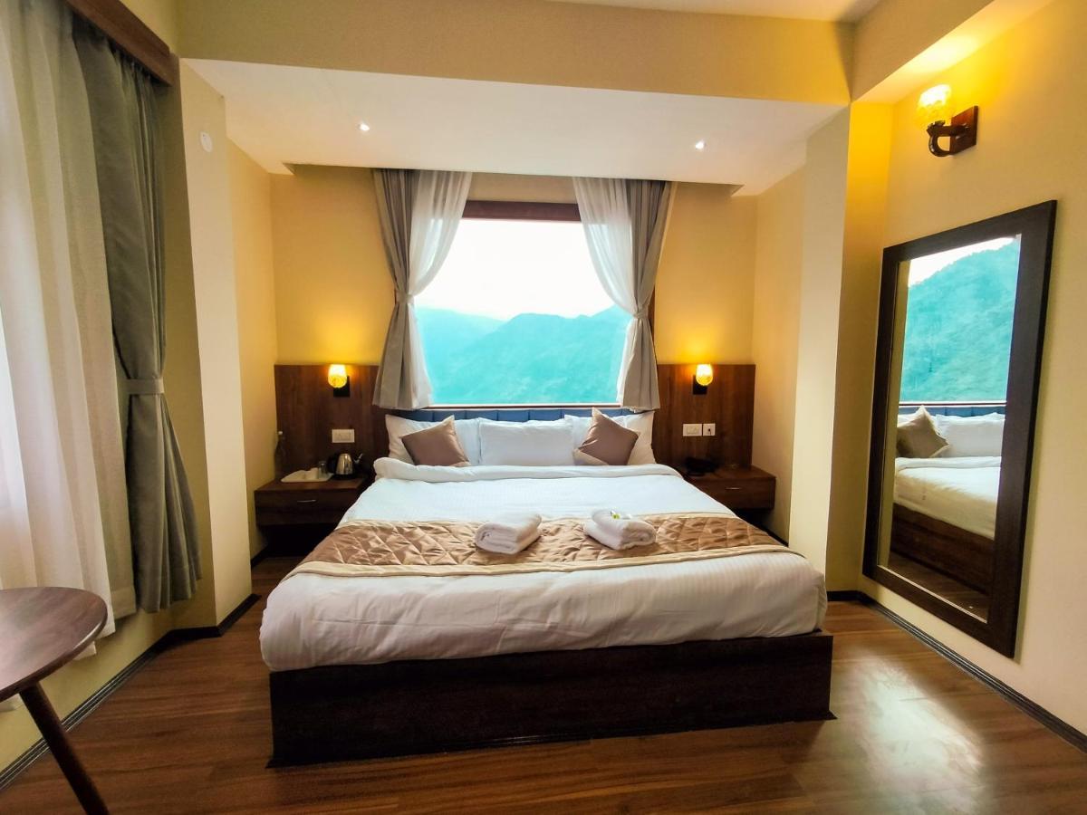 Sila Norphel Pelling Hotel ภายนอก รูปภาพ