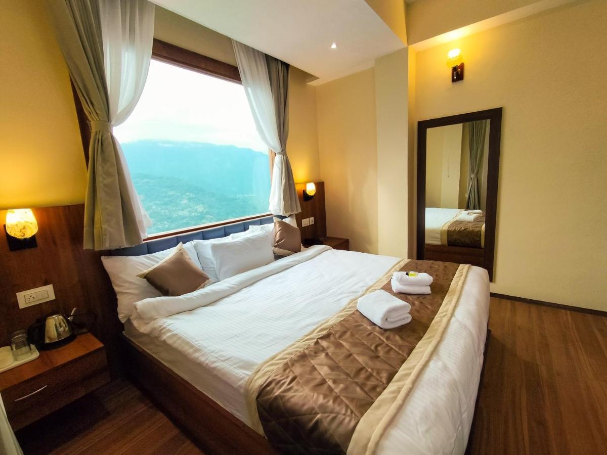Sila Norphel Pelling Hotel ภายนอก รูปภาพ