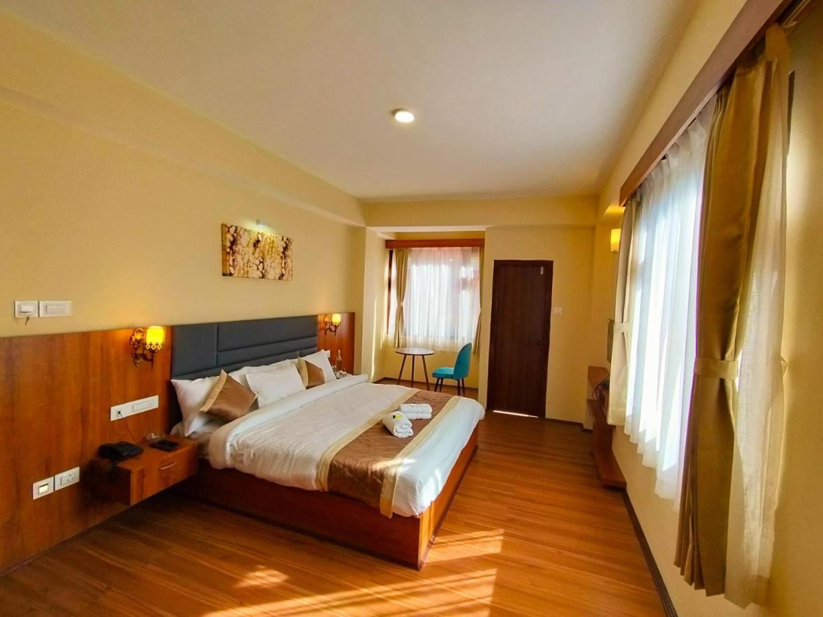 Sila Norphel Pelling Hotel ภายนอก รูปภาพ